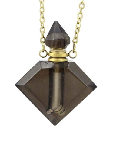 Natural Crystal Perfume Bottle Necklace - Diamond-Shaped Aromatherapy Pendant Jewelry