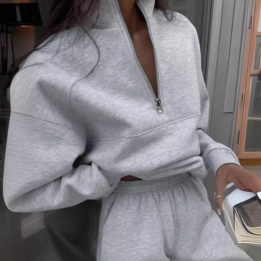 Women's Sporty Full-Zip Sweatshirt and Pants Set