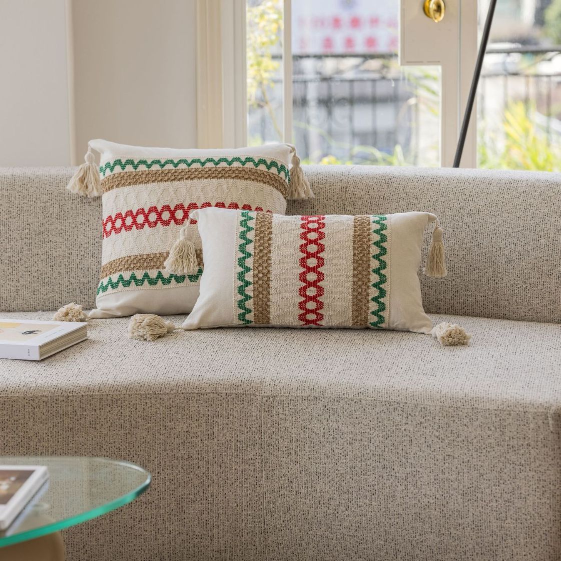 Jacquard Cushion Cover for Couch or Bed – Textured Woven Design