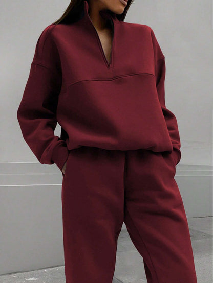 Women's Sporty Full-Zip Sweatshirt and Pants Set